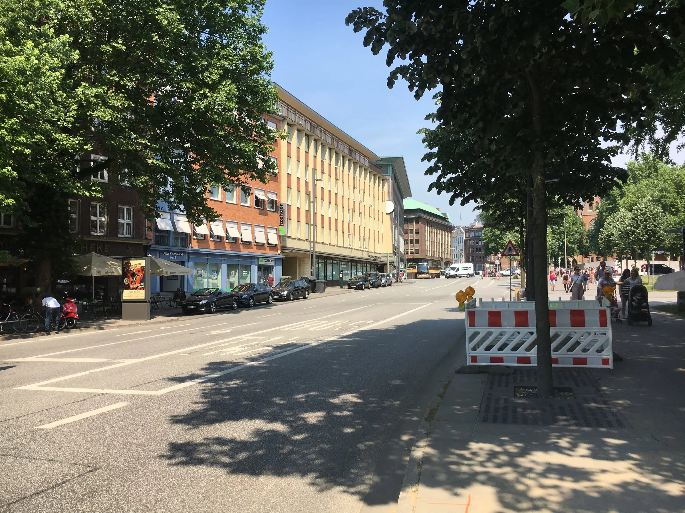 Plaza del Alter Fischmarkt en el Altstadt de Hamburgo, donde está la hamburguesería Brooklyn Burger Bar