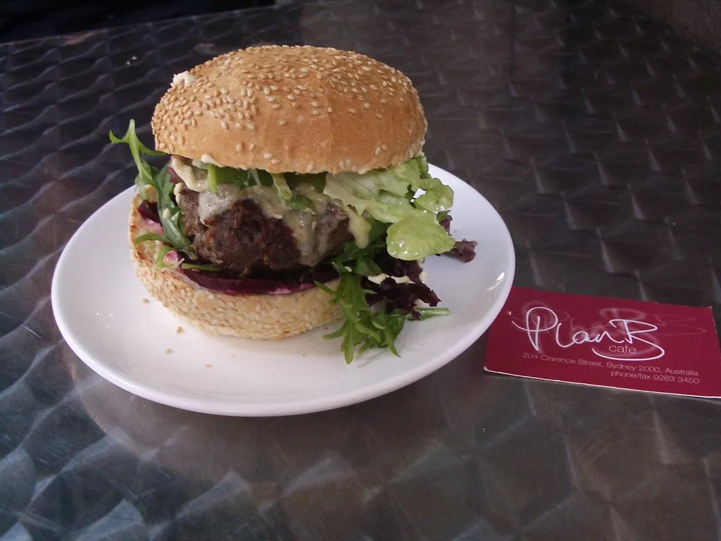 Hamburguesa de Wagyu en pan brioche con jugo