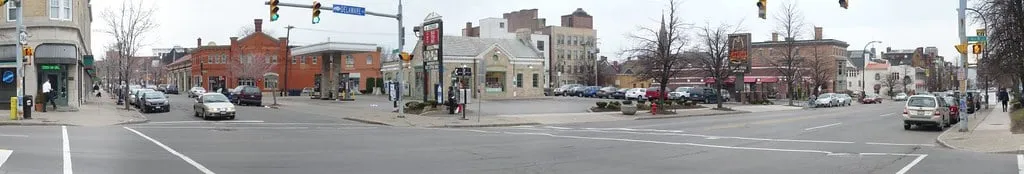 Esquina de Delaware Avenue y Allen Street en Allentown, Buffalo, junto a Allen Burger Venture Buffalo