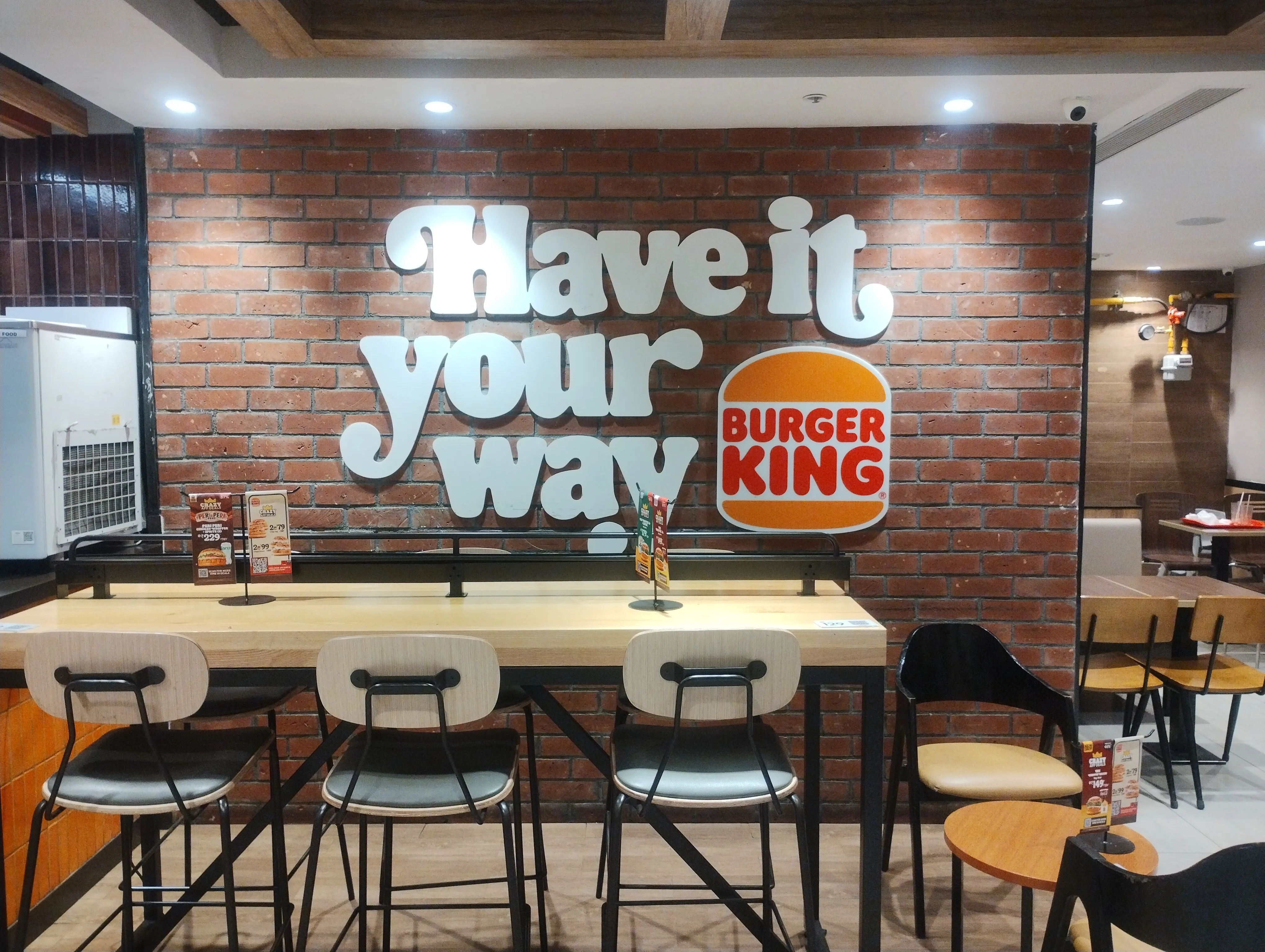 Le Gopalan Mall de RR Nagar à Bangalore, exemple de centre commercial indien où Burger King occupe l’aire de restauration