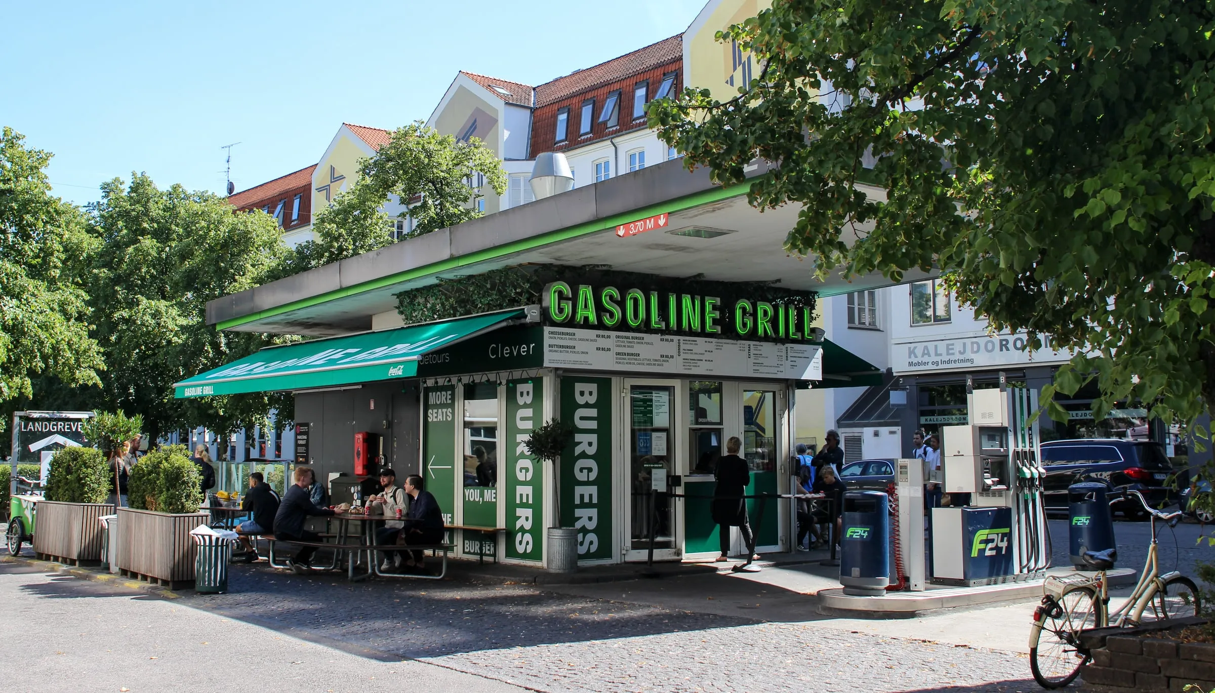 Ancienne station-service de Gasoline Grill au 10 Landgreven, près de Kongens Nytorv à Copenhague