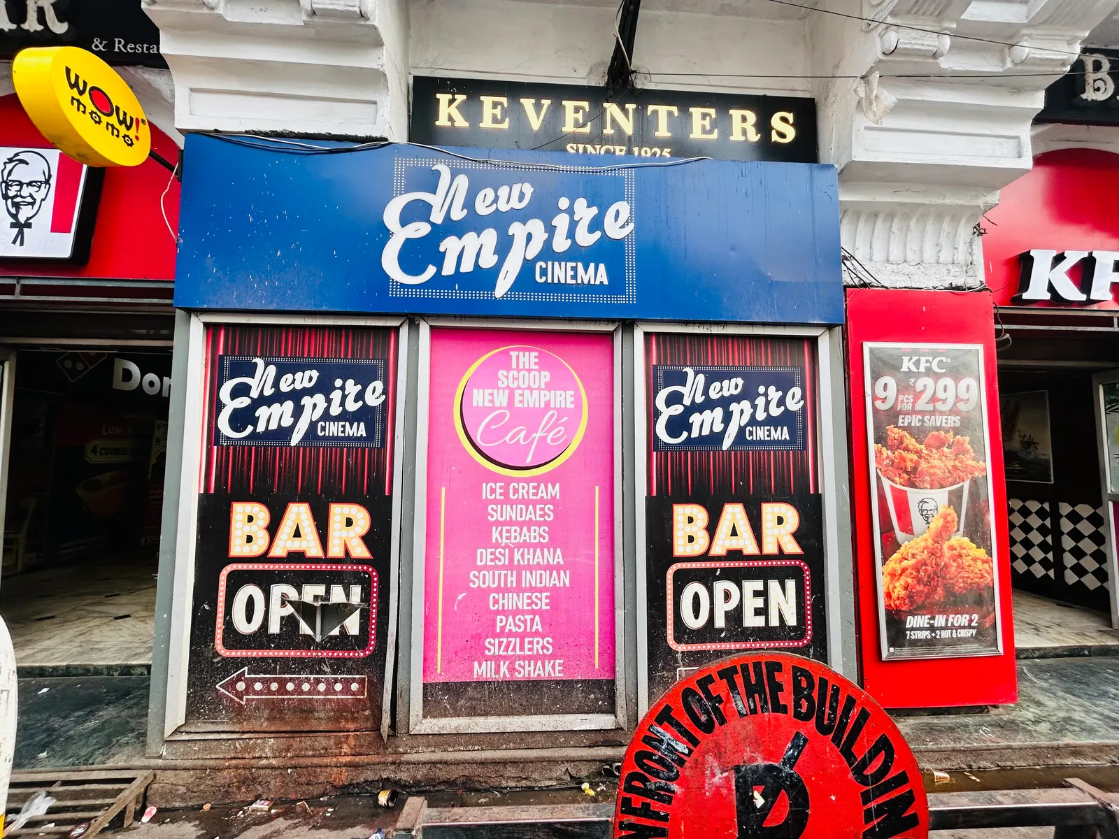 Burger King Kolkata Dharmatala: the New Empire Cinema building in the New Market area, whose ground floor houses the most central Burger King in Kolkata