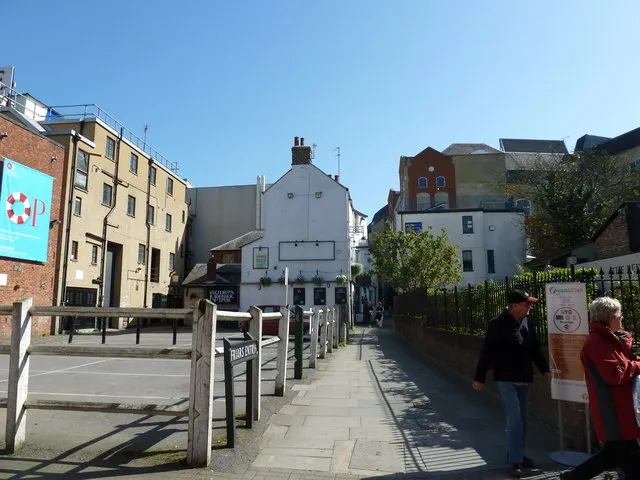 Friars Entry walkway from Gloucester Green coach station to Magdalen Street and Five Guys Oxford