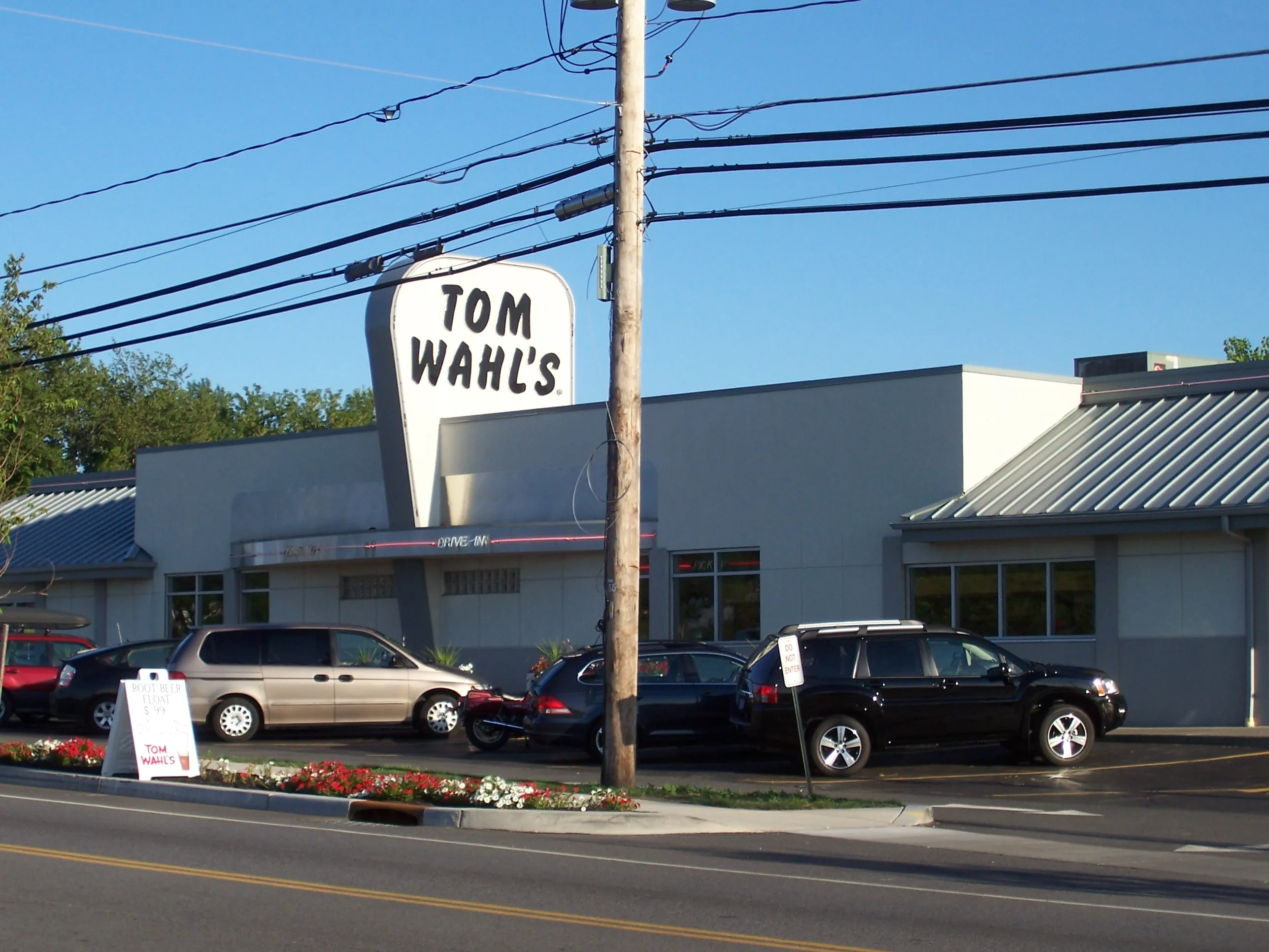 Drive-in d’origine de Tom Wahl’s à Avon, près de Rochester (New York), ouvert en 1955